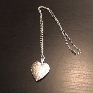 Heart locket